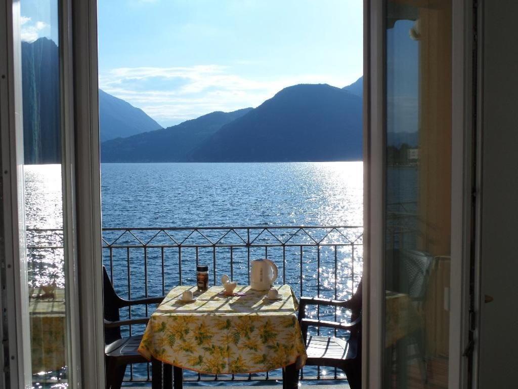 Nido Di Mariangela See-Ferienwohnung เบลลาโน ภายนอก รูปภาพ